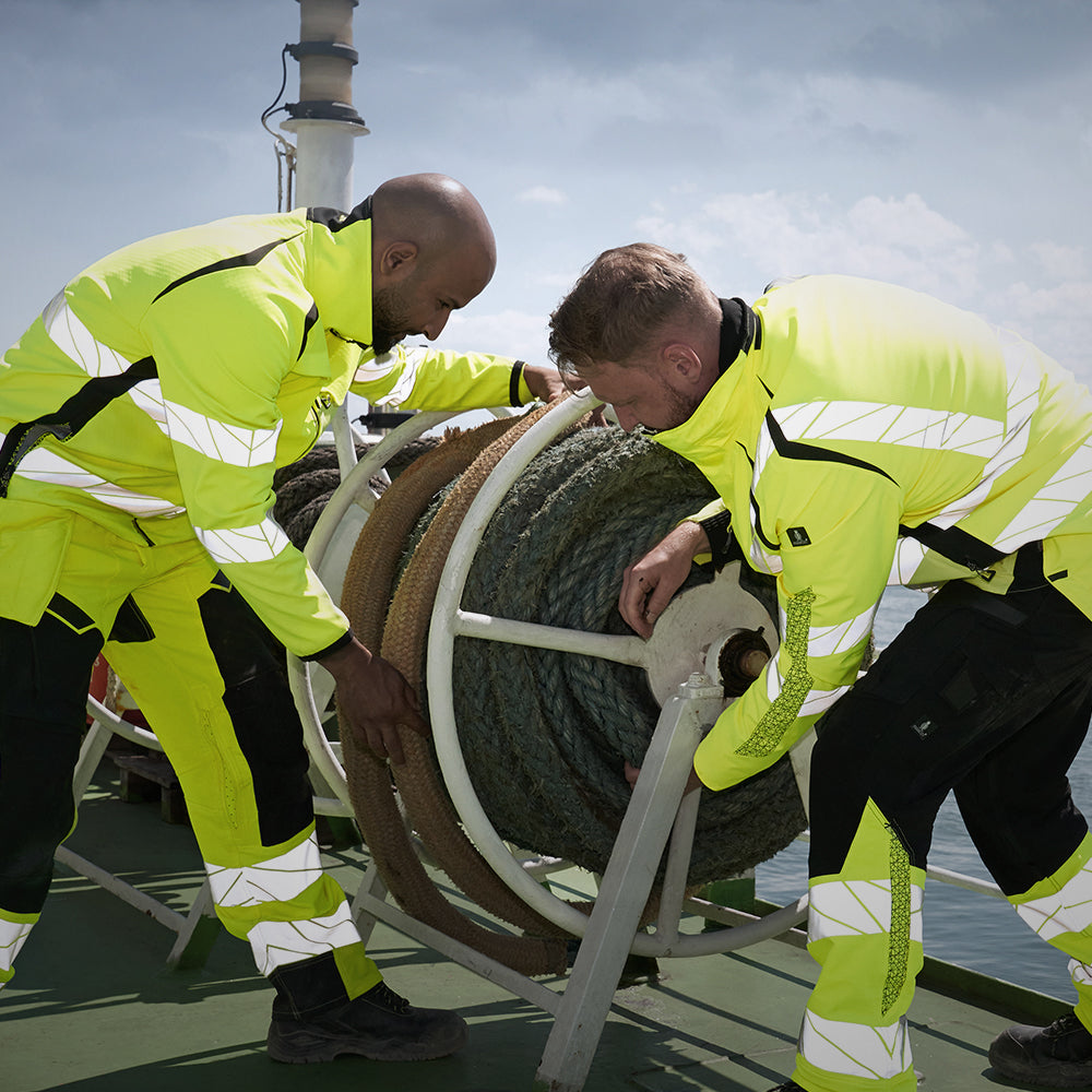 Sichtbar, sicher, geschützt – alles zum Thema Warnschutz!